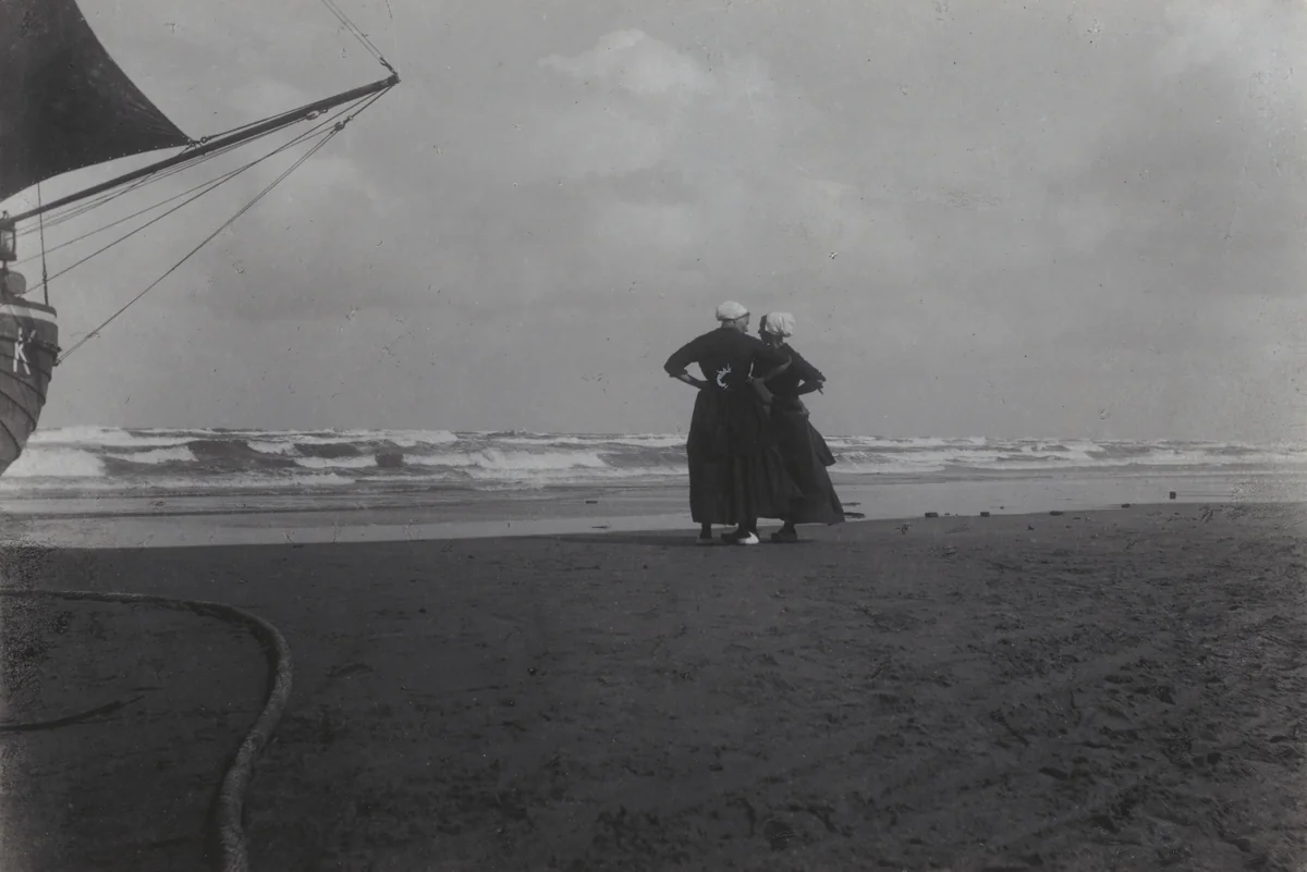 Gossip—Katwyk by Alfred Stieglitz, photograph, 1894