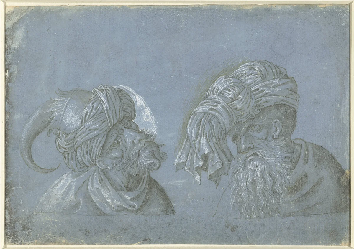 Twee hoofden van mannen met hoofddeksels by Unknown, drawing, 1500-1525