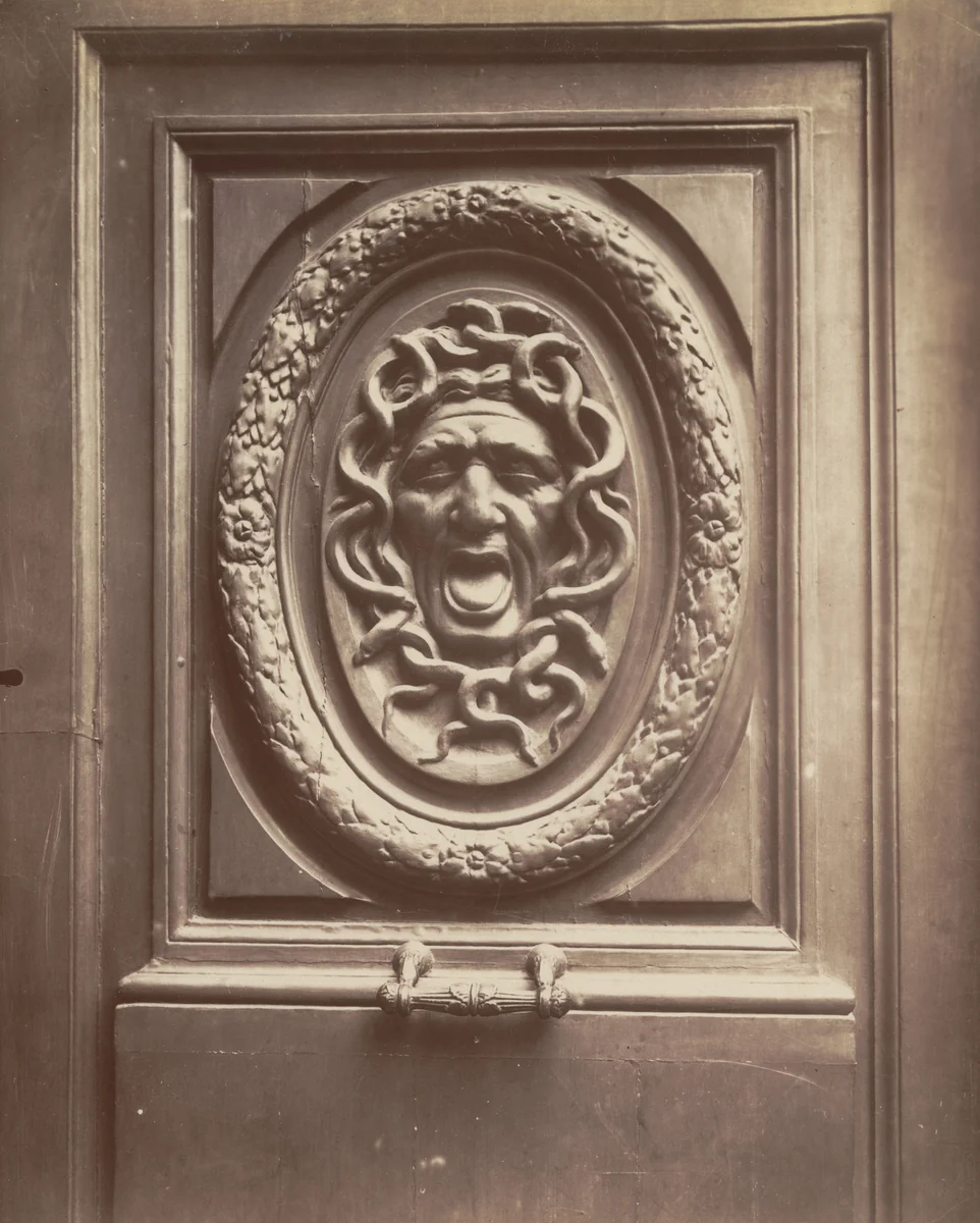 47 Rue Vieille-du-Temple by Eugène Atget, photograph, 1900