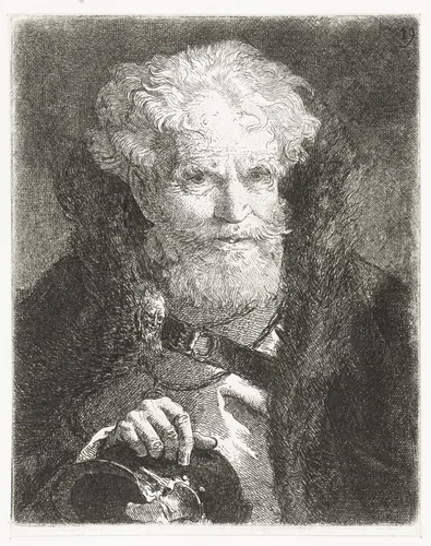 Oude man in mantel met bontkraag en helm by Giovanni Domenico Tiepolo, print, 1757-1758