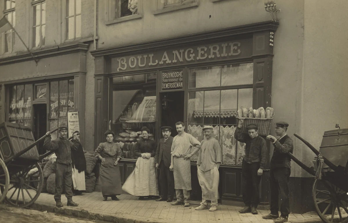 Boulangerie, Bruynooghe, Successeur de Demersseman, rue de Tournai, Société Lumière – Lyon, Ath by Unidentified Photographer, photograph, 1906