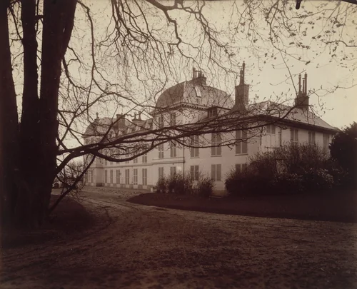 Château de Sardou, Marly-le-Roi by Eugène Atget, photograph, 1905