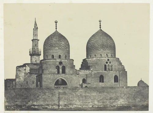 Mosquée et Tombeau du Sultan Kansou-el-Gouri, Le Kaire, plate 7 from the album "Egypte, Nubie, Palestine et Syrie" (1852) by Maxime Du Camp, photograph, 1849-1851