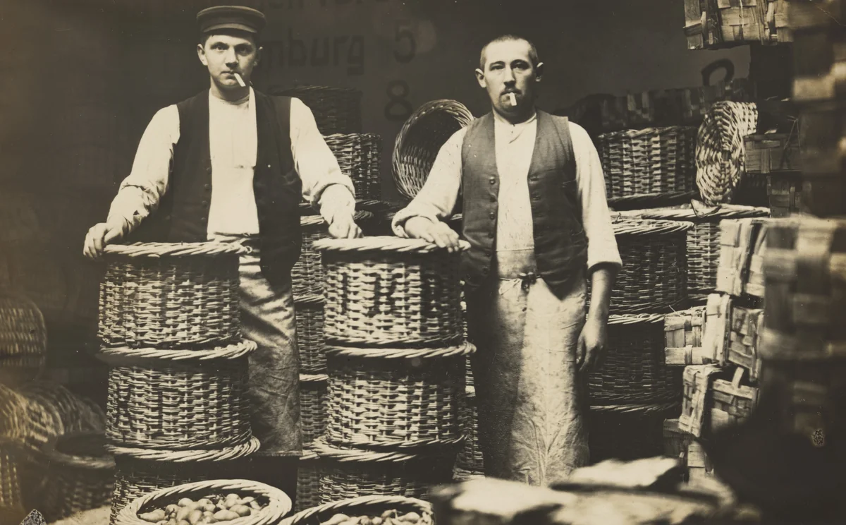 Hafen, Fruchtgrosshändler, Hamburg by Unidentified Photographer, photograph, 1912