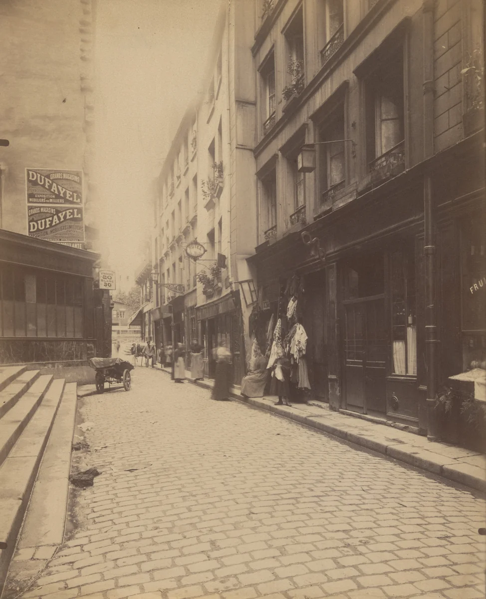 Rue des Anglais by Eugène Atget, photograph, 1902