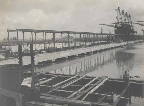 Cristobal Coaling Station: Looking south east on Unloader towers from End wharf by Unidentified Photographer, photograph, 1915