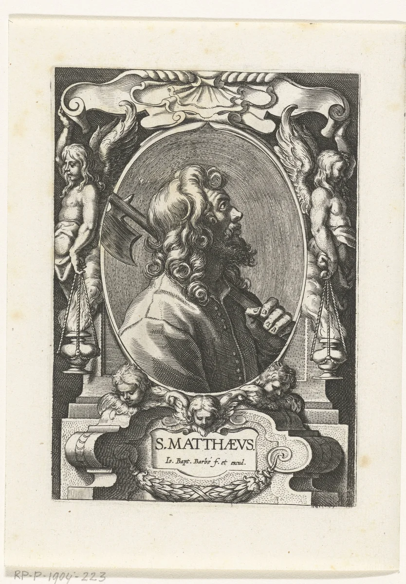 Evangelist Mattheus met hellebaard in omlijsting met architectuur ornamenten by Unknown, print, 1588-1648