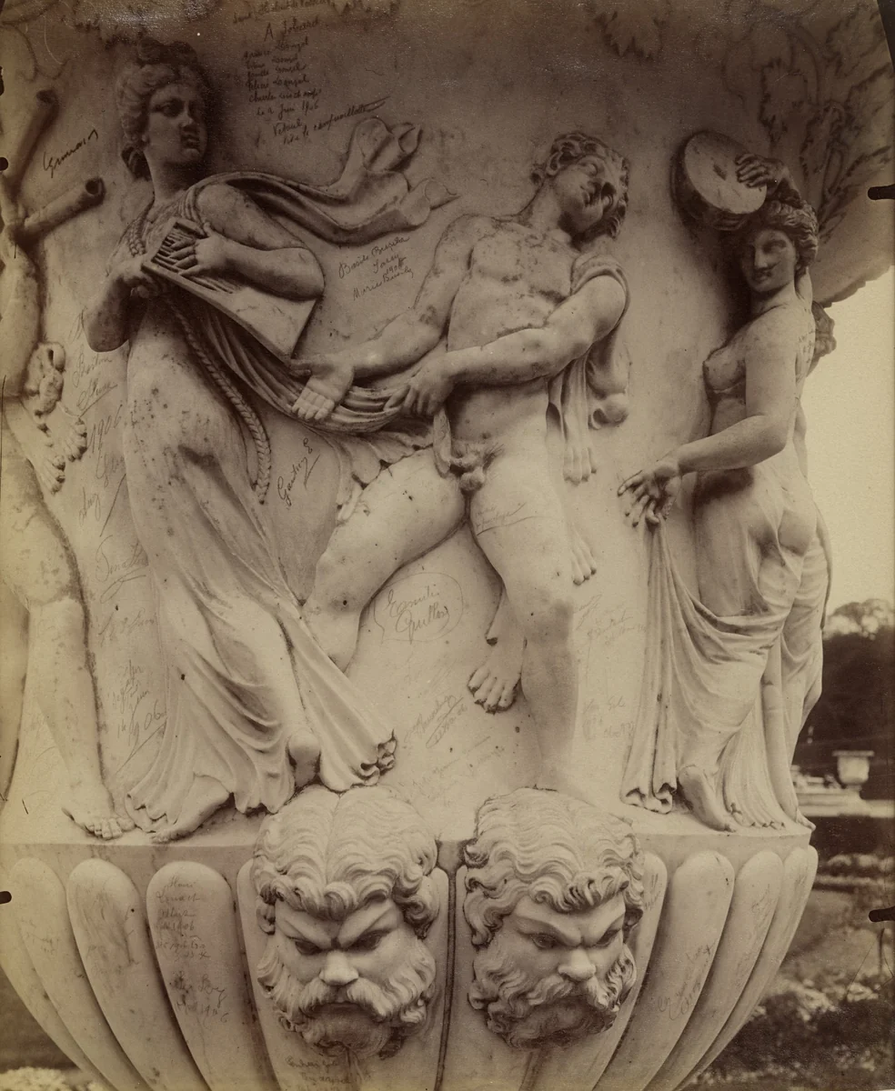 Versailles, vase (détail) by Eugène Atget, photograph, 1906