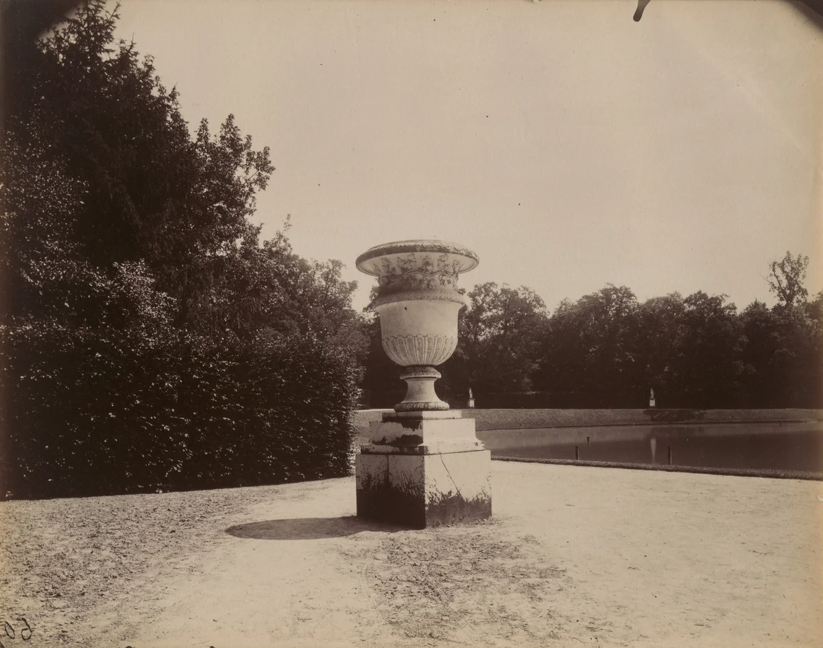Versailles, Le Parc by Eugène Atget, photograph, 1901