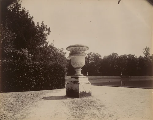 Versailles, Le Parc by Eugène Atget, photograph, 1901