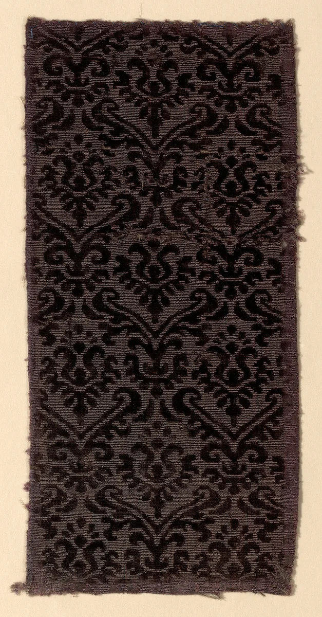 Fragment by Italy, textile, 1675-1700