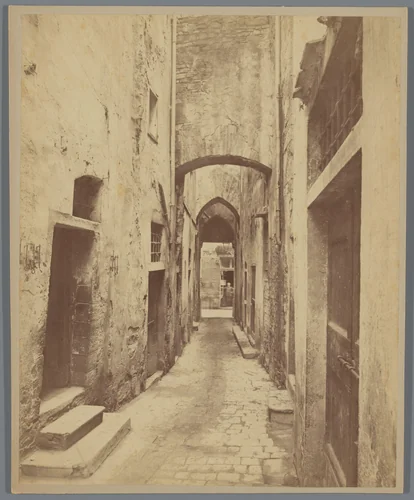 Straatbeeld in Zuid-Europa of Noord-Afrika by anonymous, photograph, 1870-1900