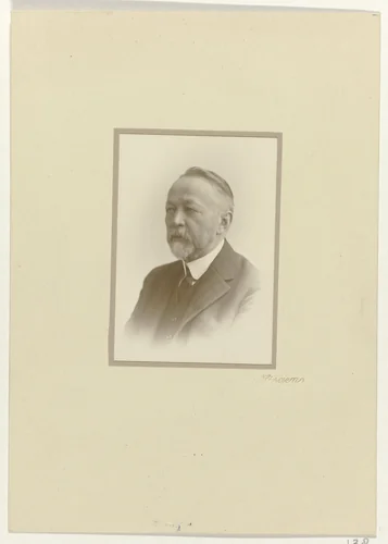 Andries Bonger op middelbare leeftijd by Julius Heinrich Hisgen, photograph, 1930-1936
