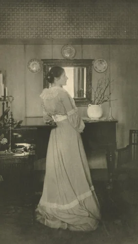 Camera Work: Portrait of Mrs. C. by J. Craig Annan, book, 1907