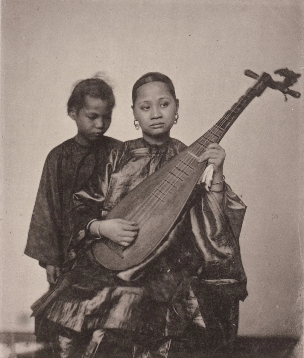 Musicians by John Thomson, photograph, 1873