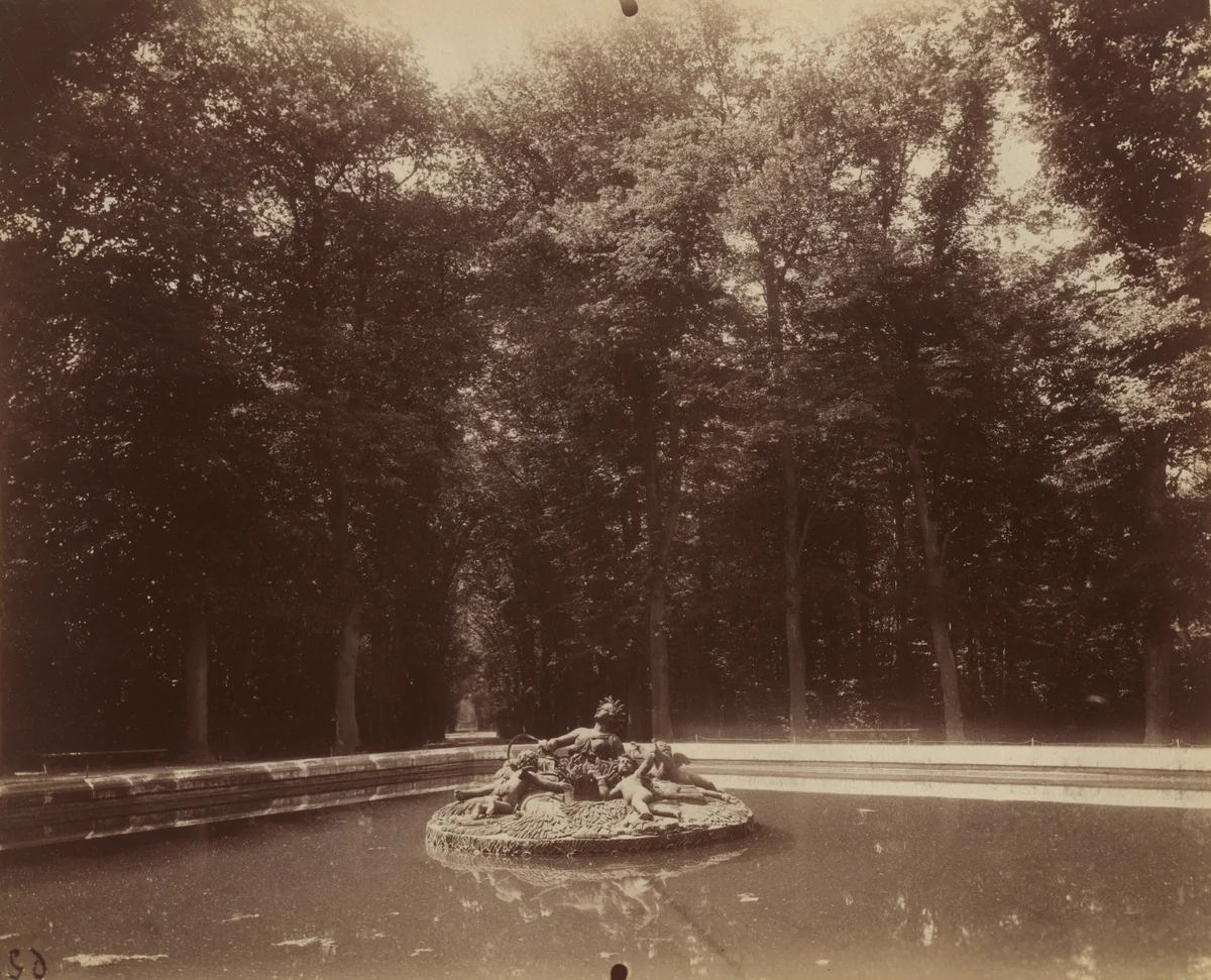 Versailles. Cérès par Regnaudin by Eugène Atget, photograph, 1902