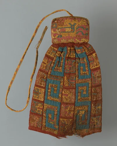 Tassel by Nazca, textile, 500-900