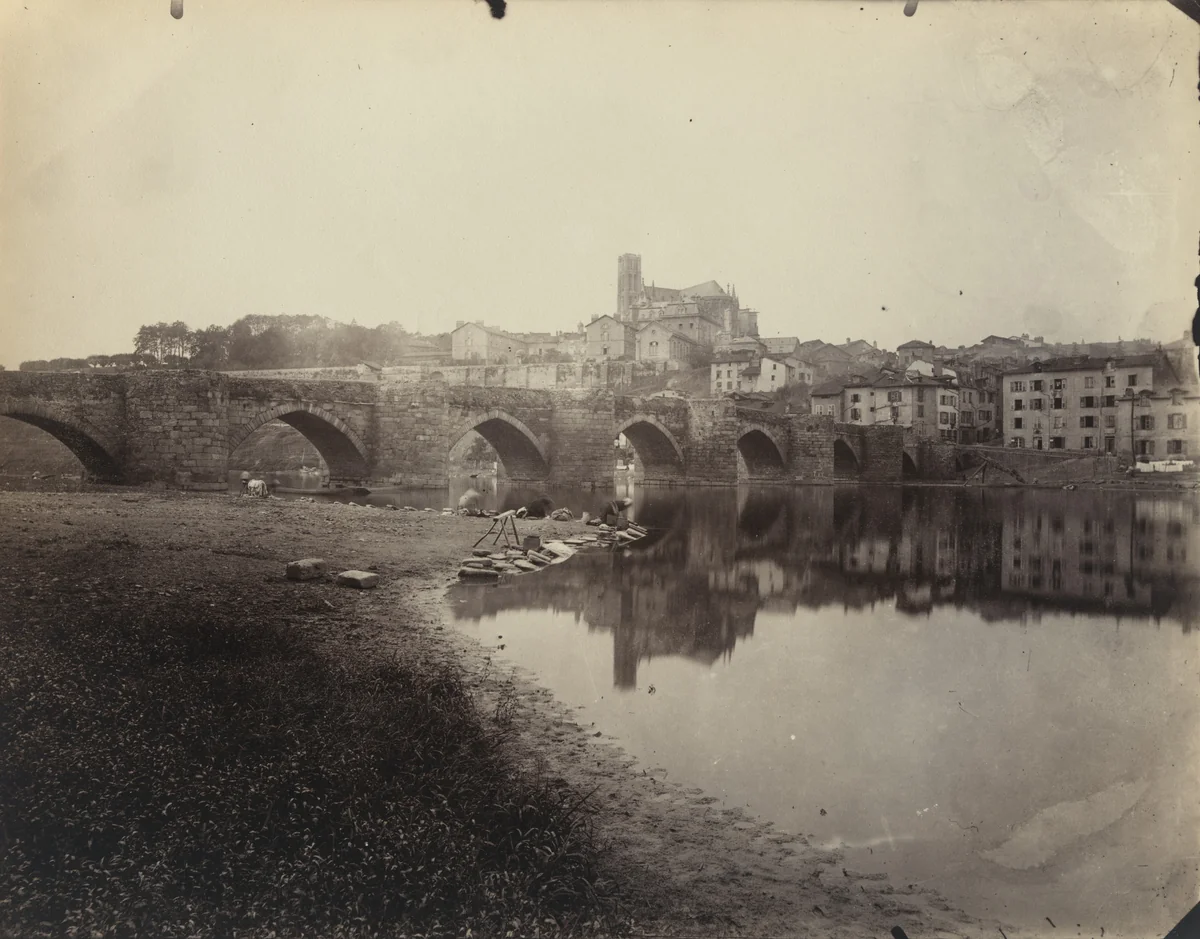 Pont de Limoges by Eugène Atget, photograph, 1922