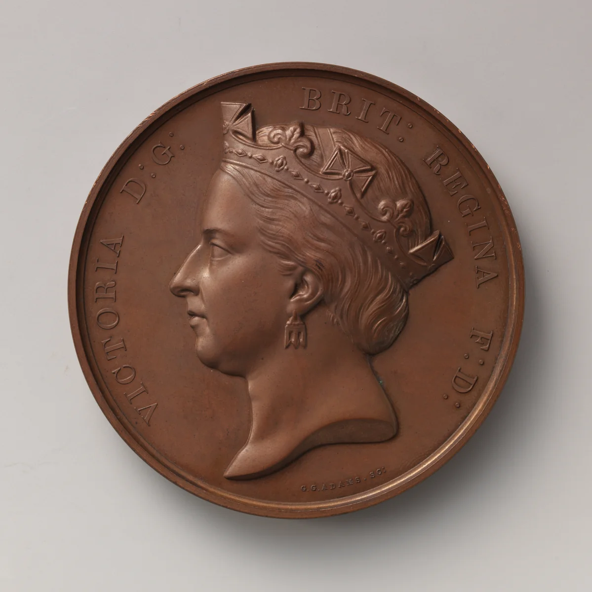 Medal commemorating the opening of the Blackfriars Bridge and Holburn Viaduct, by the Queen on November 6, 1869 by George Gammon Adams, metalwork, 1869