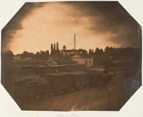 Station de Malines, Epreuve instantanée au passage d'un train au soleil couchant by Louis Pierre Théophile Dubois de Nehaut, photograph, 1854-1856