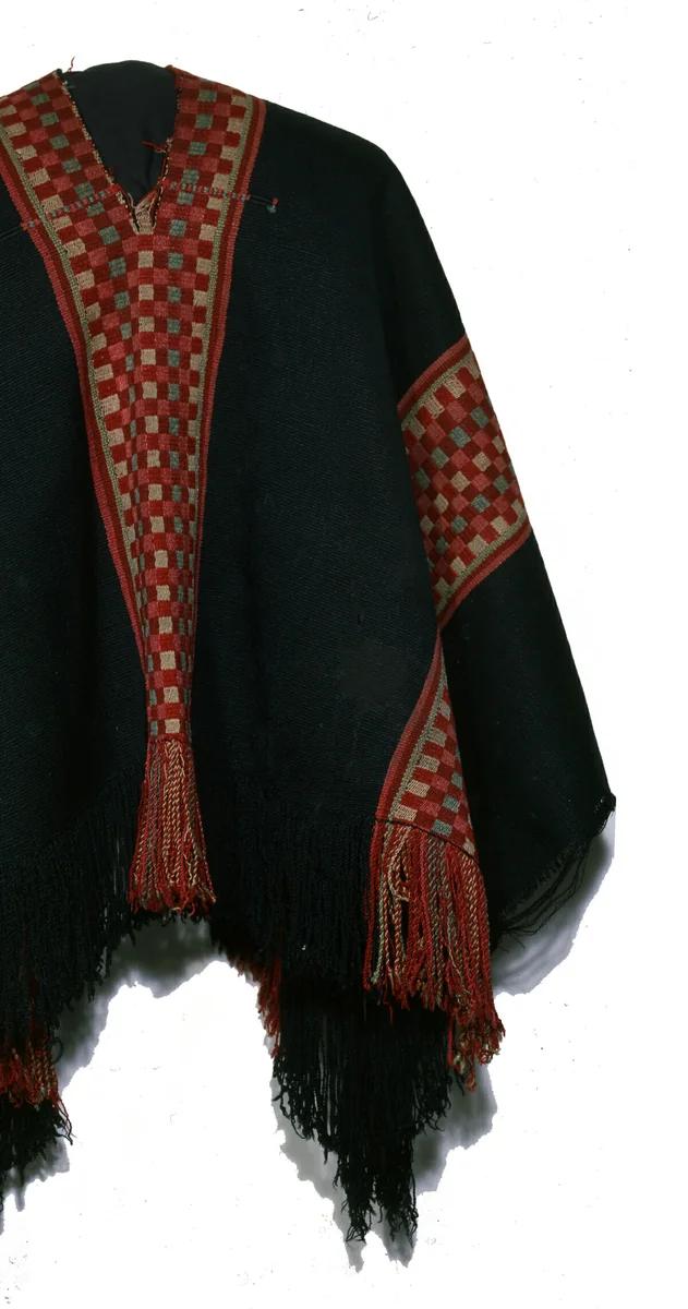 Chief’s Poncho by Mapuche, textile, 1850-1900