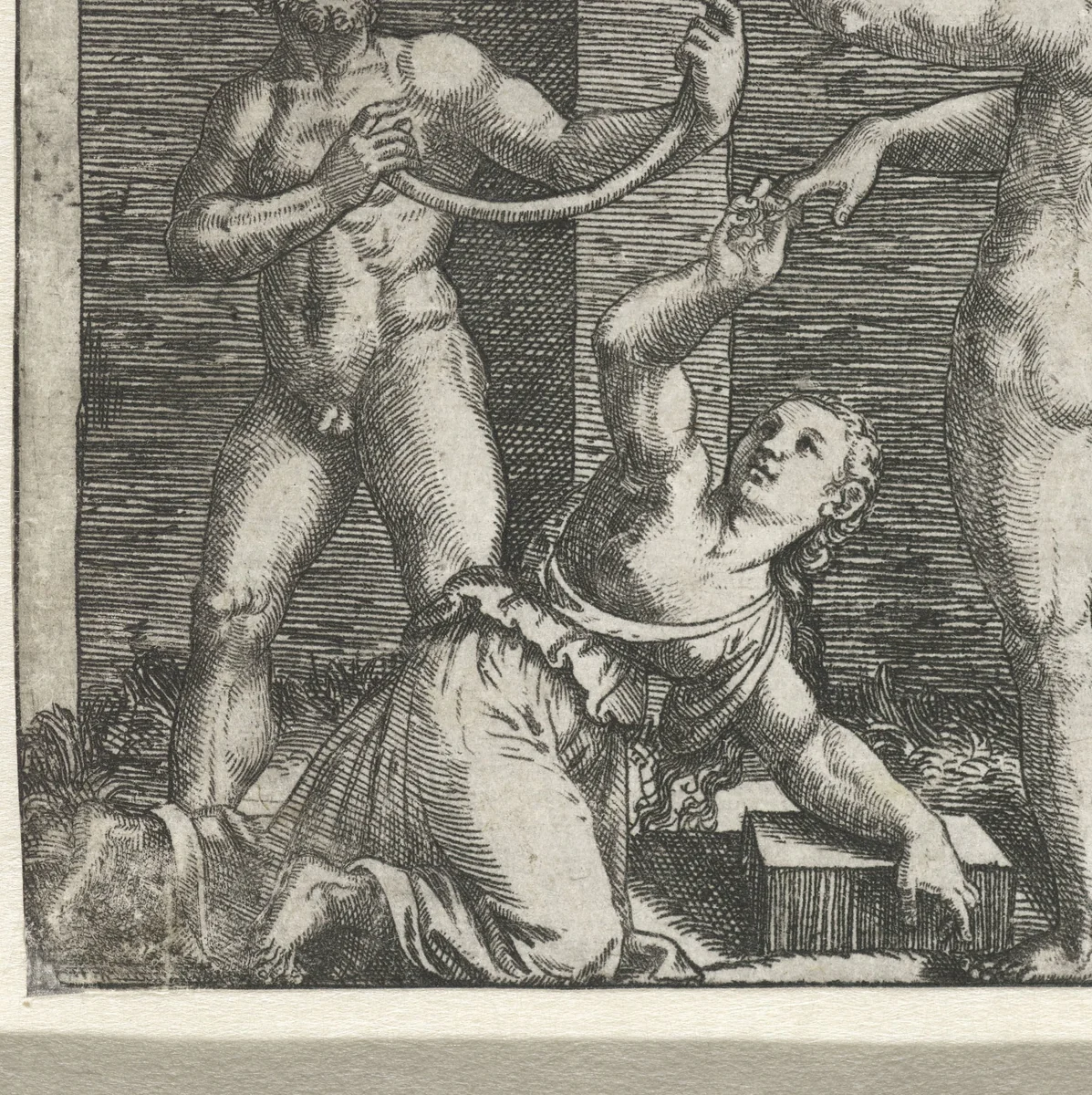Twee mannen buigen staaf krom en vrouw schuift ring aan vinger man by Marcantonio Raimondi, print, 1510-1527