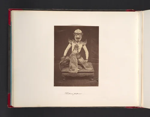 Theatrical Performer by John Thomson, photograph, 1865