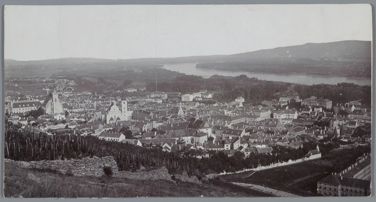 Gezicht op Krems by anonymous, photograph, 1890-1910