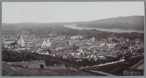 Gezicht op Krems by anonymous, photograph, 1890-1910