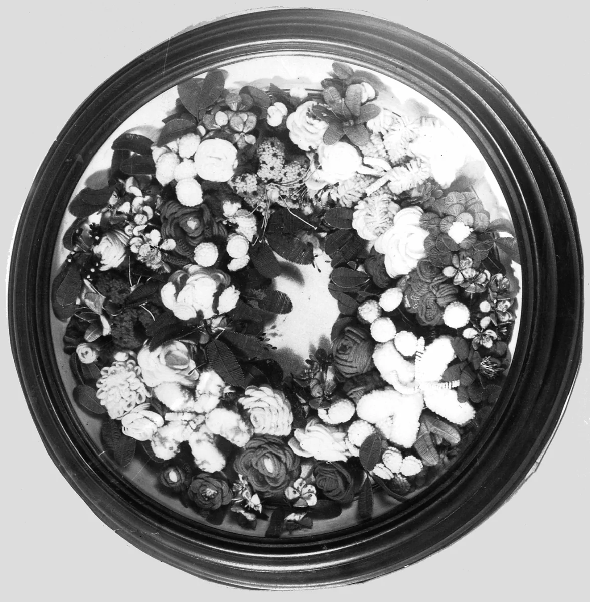 Wreath by United States, textile, 1801-1900