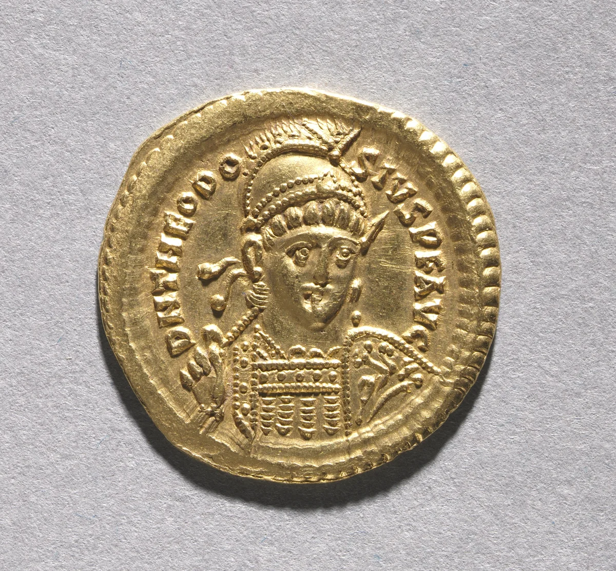 Solidus of Theodosius II and Valentinian III (obverse) by Unknown, metalwork, 408-425
