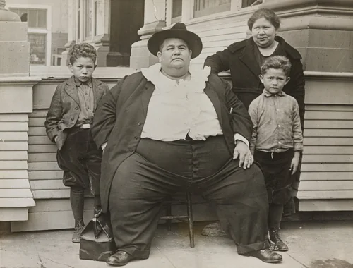 "Heavyweight of the Universe" by Times Wide World Photos, photograph, 1923