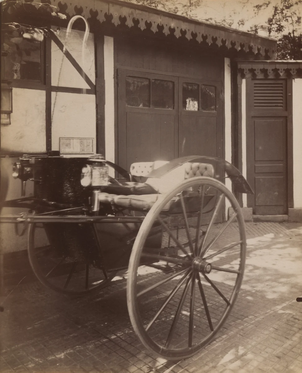 Voiture. Bois de Boulogne by Eugène Atget, photograph, 1908