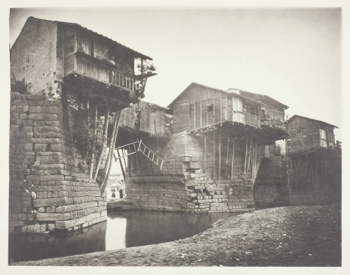 Chao-Chow-Fu Bridge by John Thomson, photograph, 1863-1873