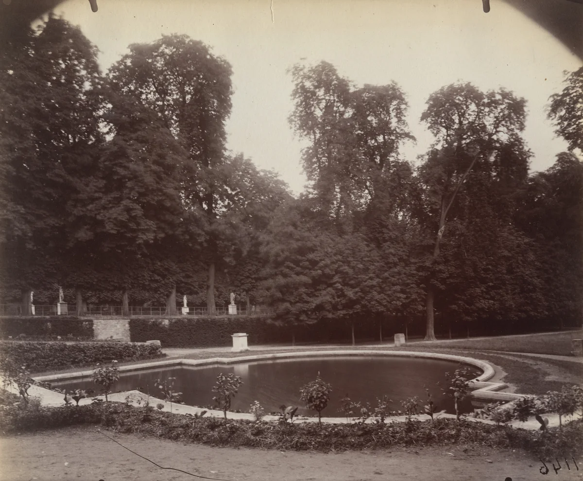 Saint-Cloud by Eugène Atget, photograph, 1922