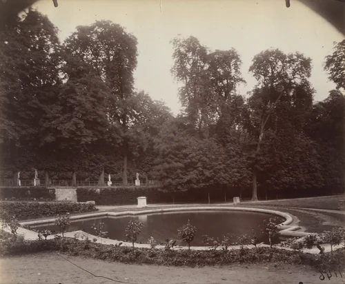 Saint-Cloud by Eugène Atget, photograph, 1922