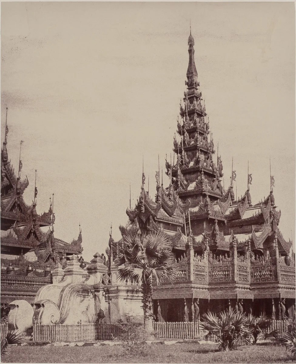 Amerapoora: Pyathat of Kyoung No. 93 by Linnaeus Tripe, photograph, 1855