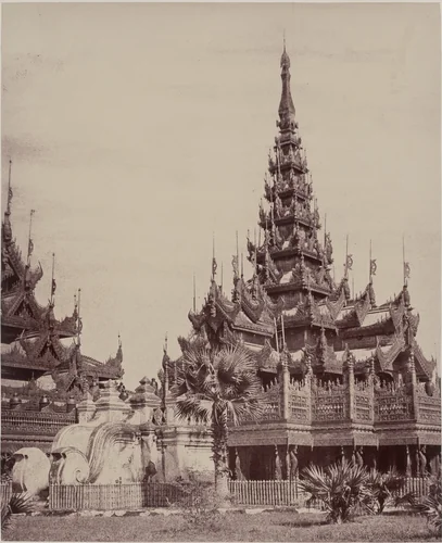 Amerapoora: Pyathat of Kyoung No. 93 by Linnaeus Tripe, photograph, 1855