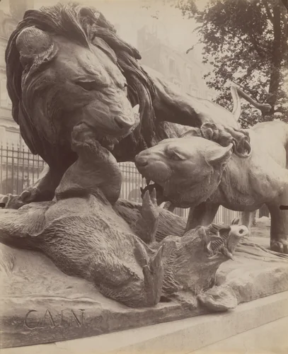 Tuileries -- Groupe par Cain by Eugène Atget, photograph, 1911