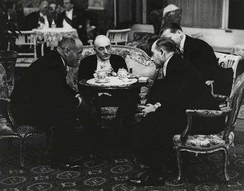 Hotel Excelsior in Rome by Erich Salomon, photograph, 1931