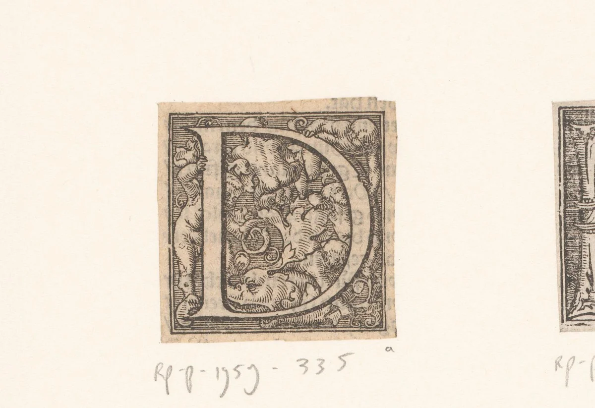 Versierde letter D met vijf klimmende naakte jongens by anonymous, print, 1500-1599