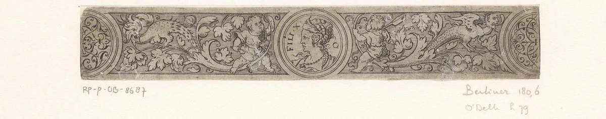 Fries met buste van een vrouw in een medaillon by Unknown, print, 1524-1562