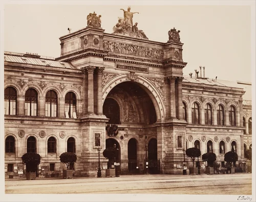 Palais de l'Industrie by Edouard Baldus, photograph, 1850-1869