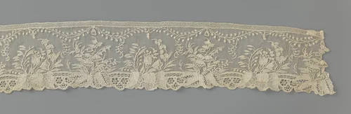 Strook naaldkant met klaproosjes en tulpen by anonymous, other, 1870