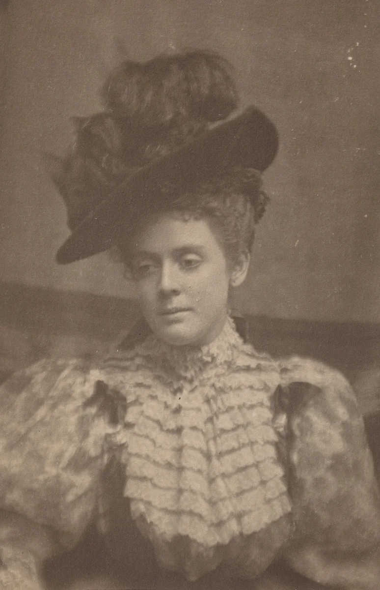 Woman by Joseph T. Keiley, photograph, 1895-1905