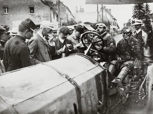 Gordon Bennett Cup Race by Jacques-Henri Lartigue, photograph, 1905