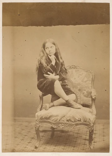 Les jambes croisées by Pierre-Louis Pierson, photograph, 1860-1869