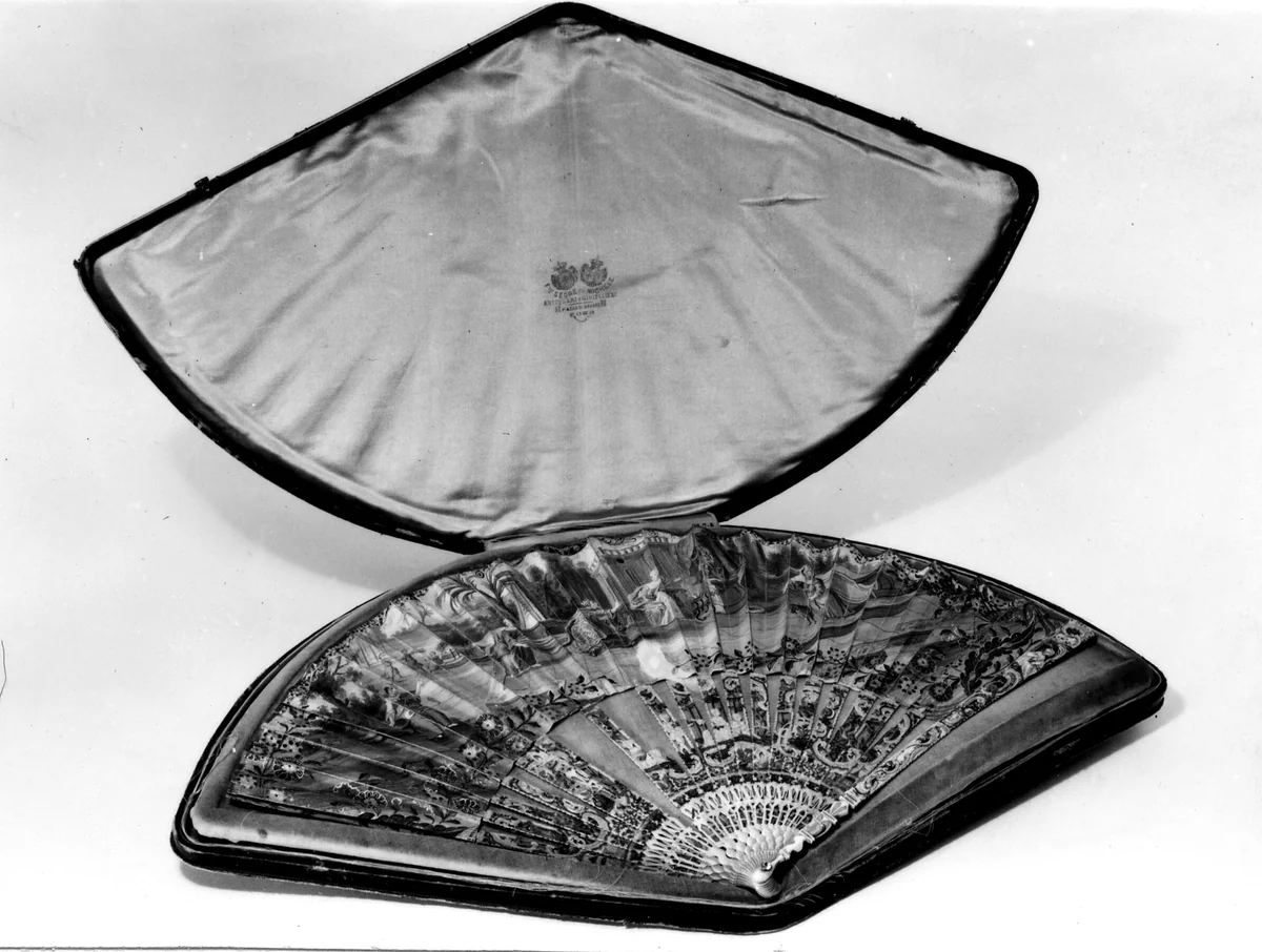 Fan by France, textile, 1798-1808