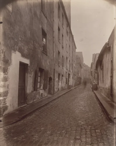 Rue Saint-Médard by Eugène Atget, photograph, 1925