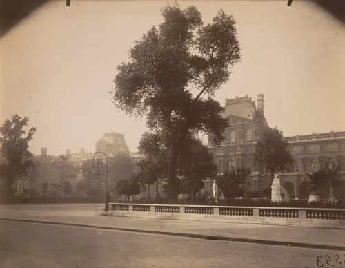 Cour du Louvre by Eugène Atget, photograph, 1905